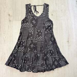 PPLA Women's Grey Patchwork Print Boho Sleeveless Open Back Mini Dress